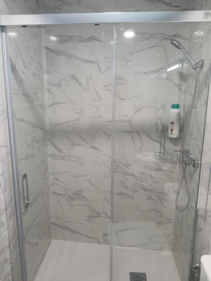 Fantastico Piso A 5 Minutos De La Estacion De Bus Y Tren A Metros De La Playa Apartment Малага Екстериор снимка
